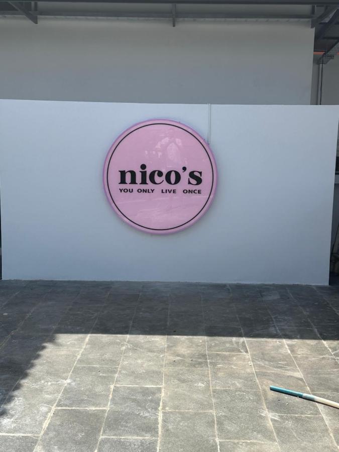 Nico'S Hotel And Skybar Сием Реап Екстериор снимка