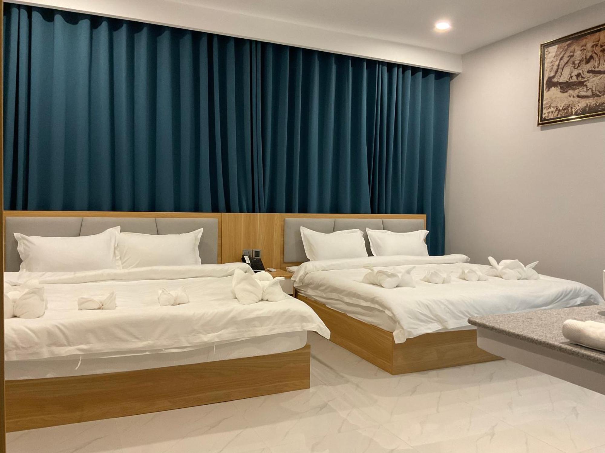Nico'S Hotel And Skybar Сием Реап Екстериор снимка