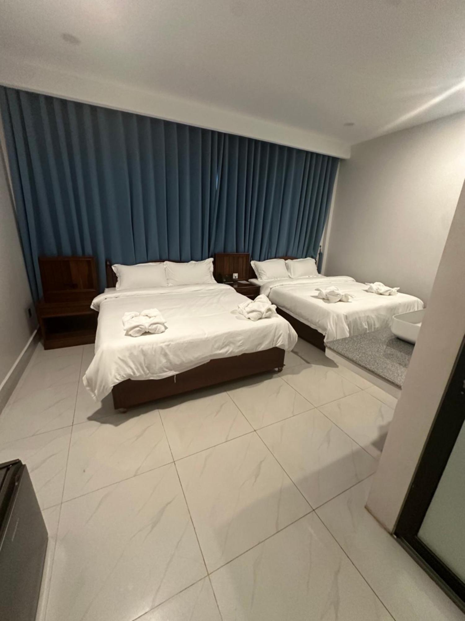 Nico'S Hotel And Skybar Сием Реап Екстериор снимка